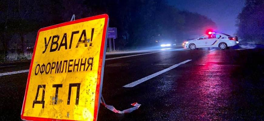 В поліції розповіли деталі смертельної ДТП на Надрічній. ФОТО