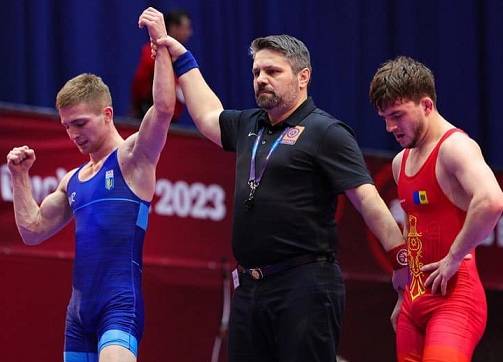 Борець Едуард Стрільчук здобув «бронзу» на юнацькому чемпіонаті Європи