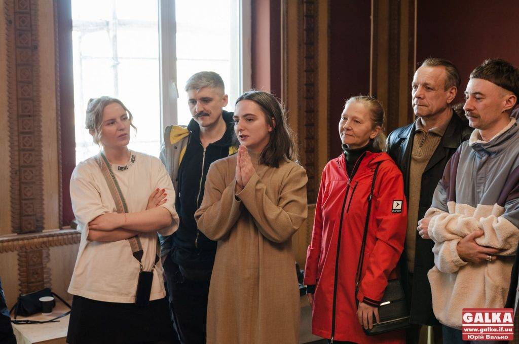 Франківські волонтери відновили будівлю, яку облаштували як житло для переселенців