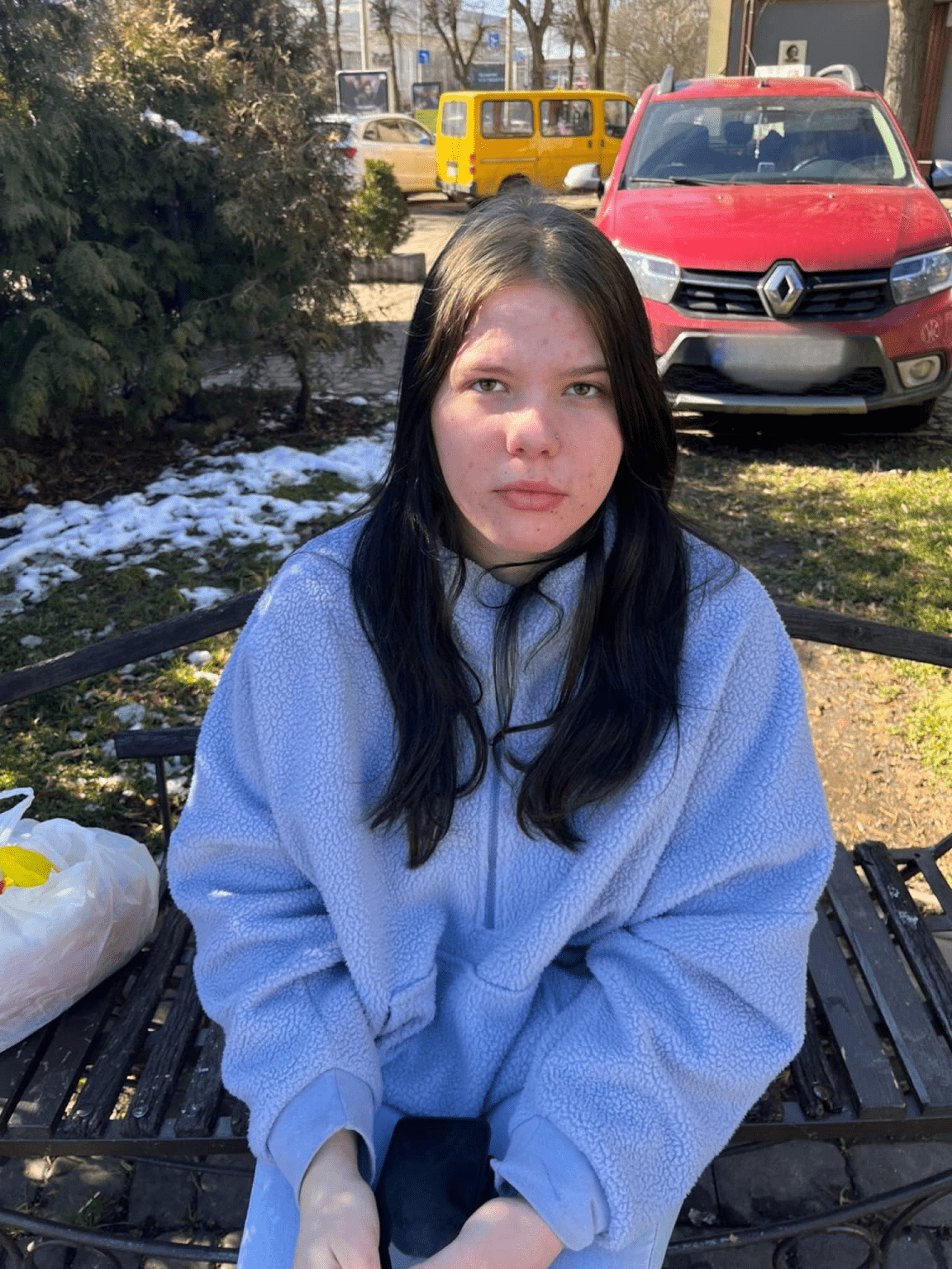 Увага розшук: у Івано-Франківській громаді зникла 15-річна дівчина