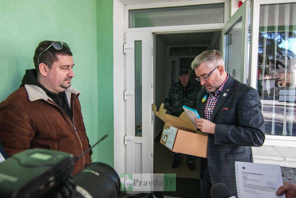Франківський обласний центр екстреної допомоги отримав медичне обладнання від польських благодійників