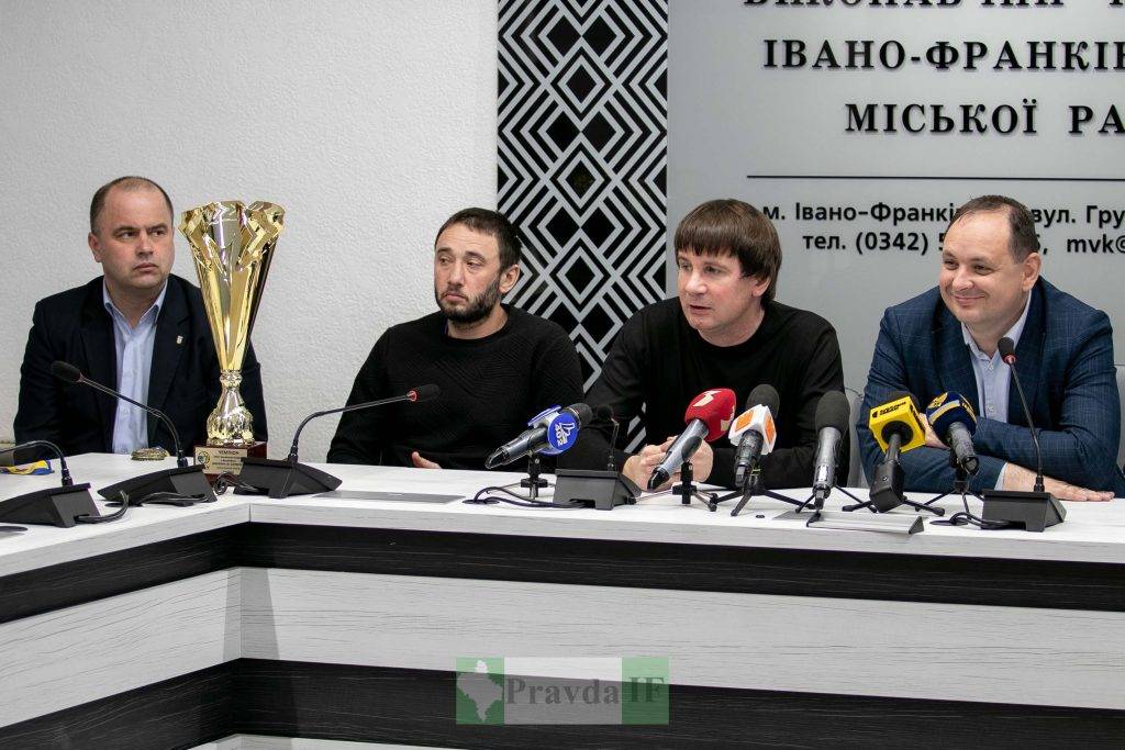 У мерії нагородили чемпіонок України з баскетболу БК "Франківськ-Прикарпаття"