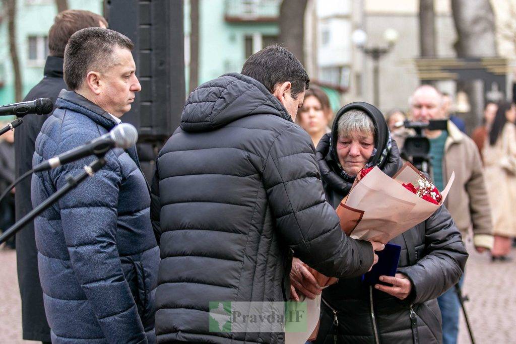 У Франківську посмертно нагородили полеглих військових Прикарпаття