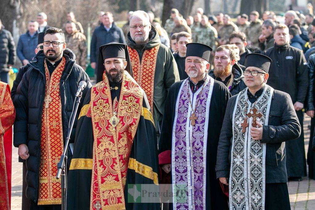 У Івано-Франківську вшанували пам'ять загиблих на війні воїнів