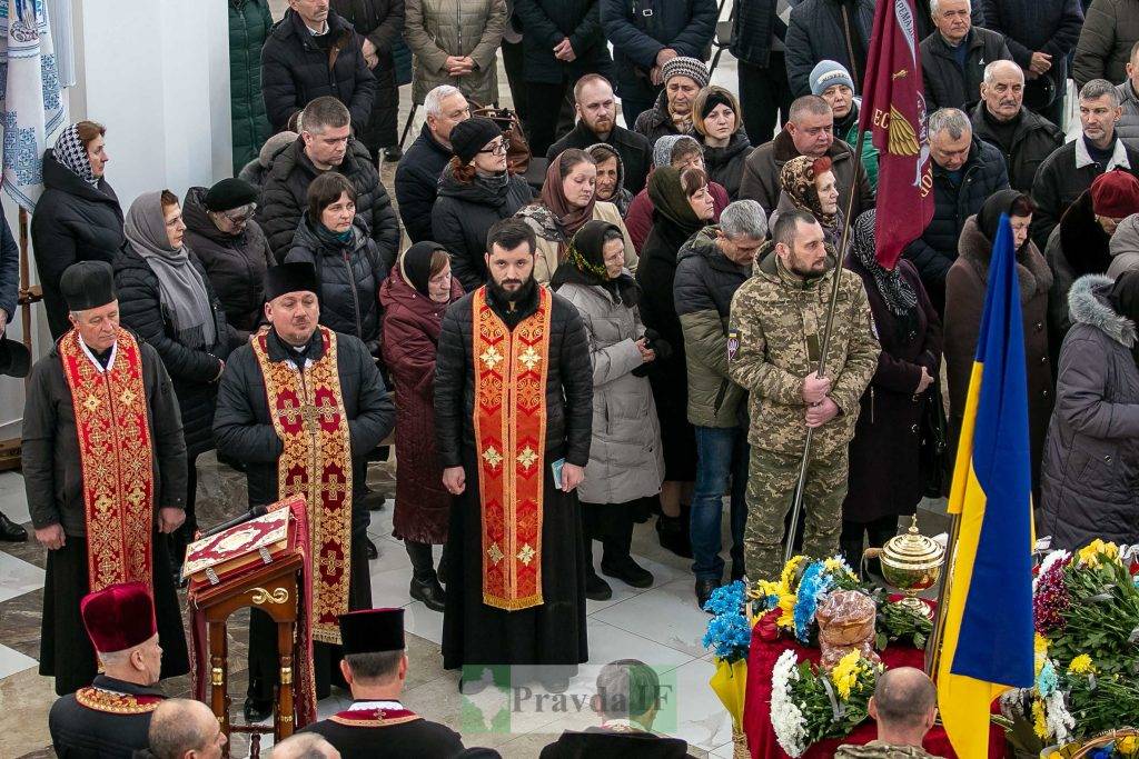 У Франківську провели в останню путь десантника Миколу Жовкевича. ФОТО