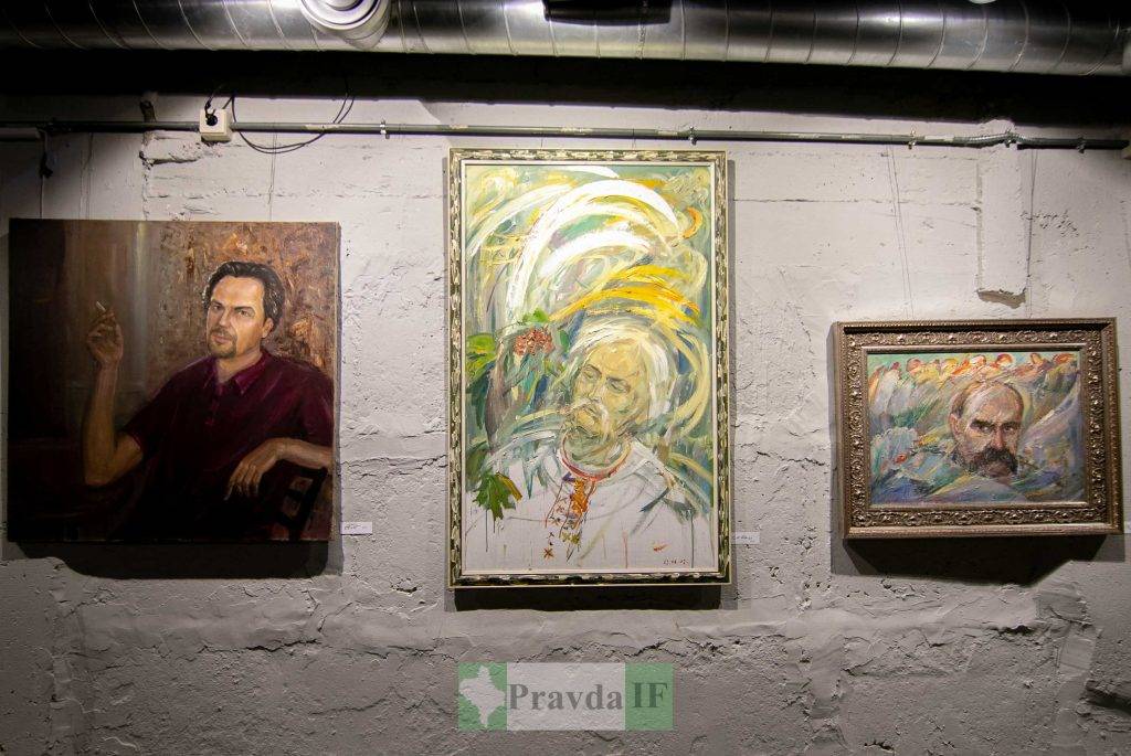 У Франківську відкрилася виставка творів Богдана Бринського "Від Тараса до Панаса"
