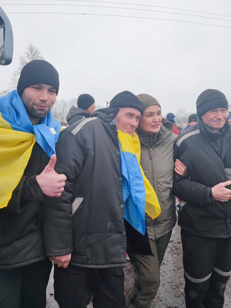 Україна повернула з російського полону 130 захисників та захисниць
