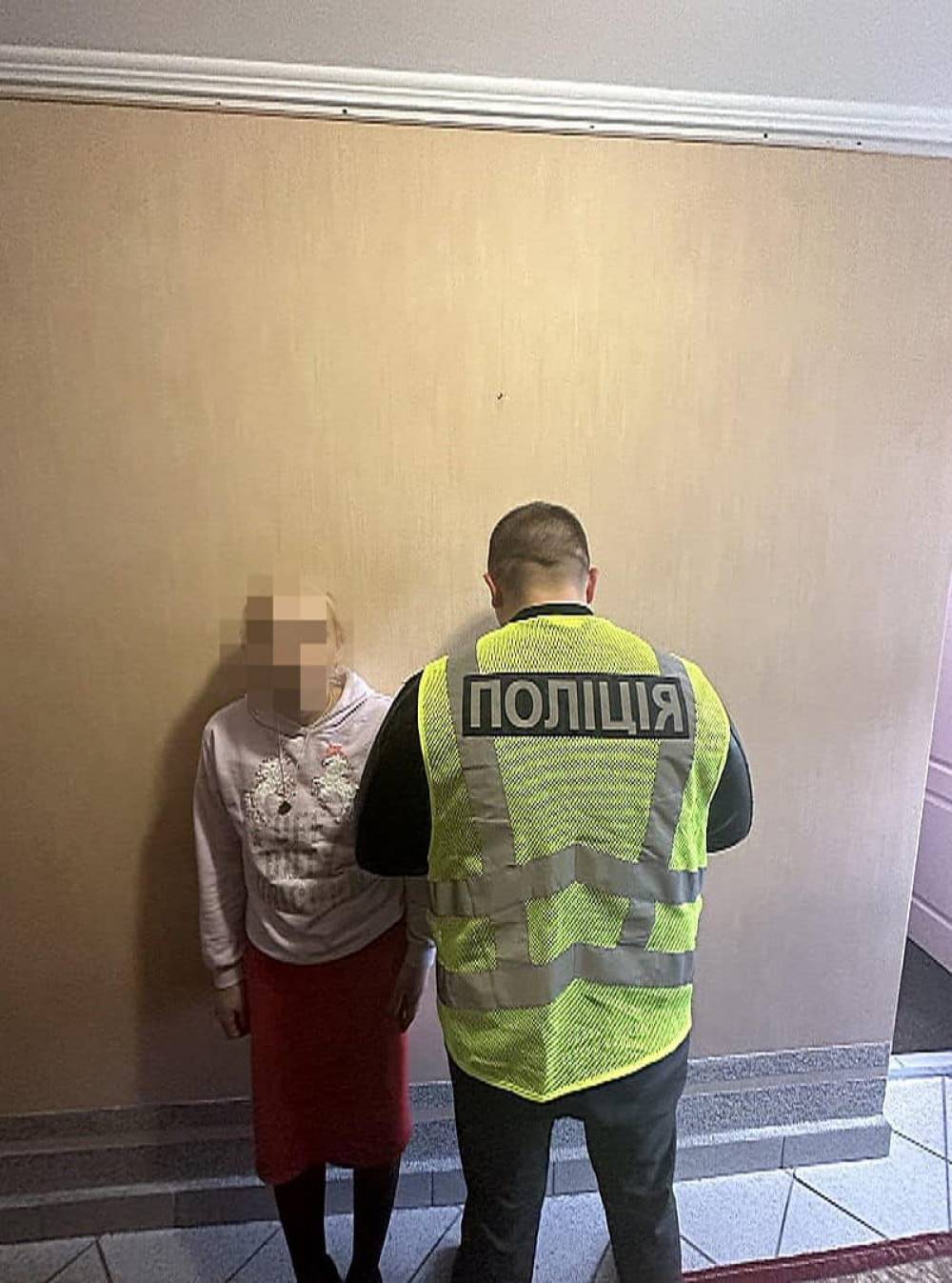 Поліція спіймала франківку та її дружка-рецидивіста,шахраї у франківську,поліція прикарпаття