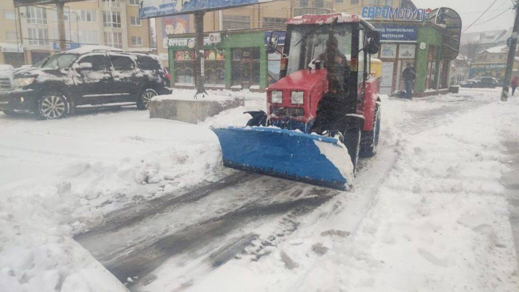 У Коломиї за добу випала місячна норма снігу