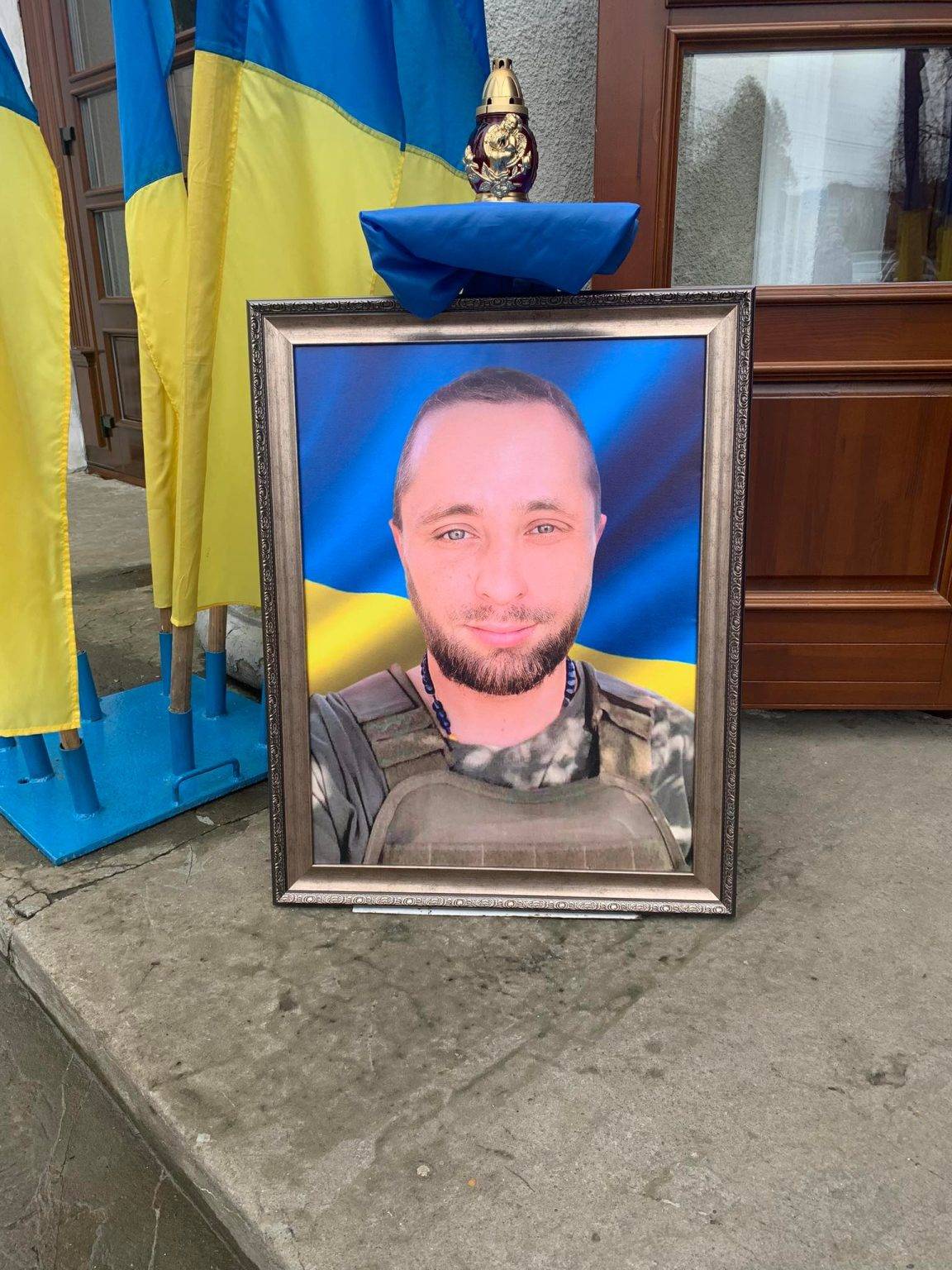 У Калуші попрощалися із загиблим в ДТП військовим Дмитром Матковським