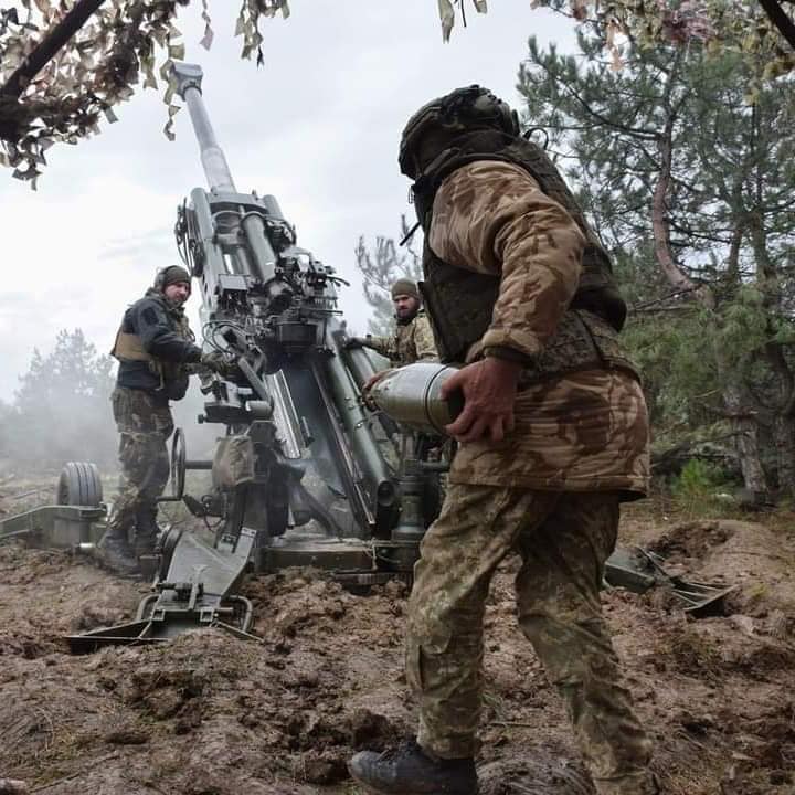 За минулу добу ЗСУ знищили ще майже 700 орків та 8 танків окупантів