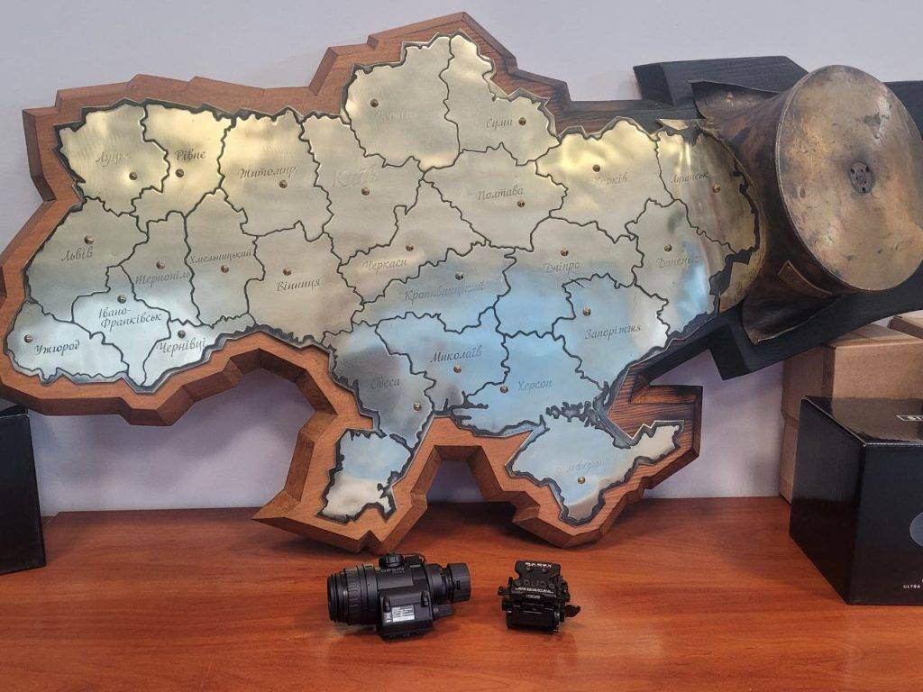 Прикарпатські волонтери,прилади нічного бачення для військових,47 окрема артилерійська бригада,василь абрамів,іван зобків