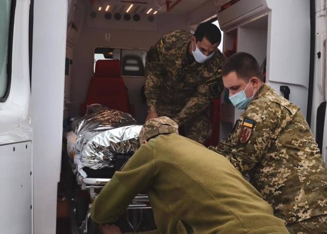 Кабінет Міністрів спростив процедуру виїзду поранених бійців на лікування за кордон