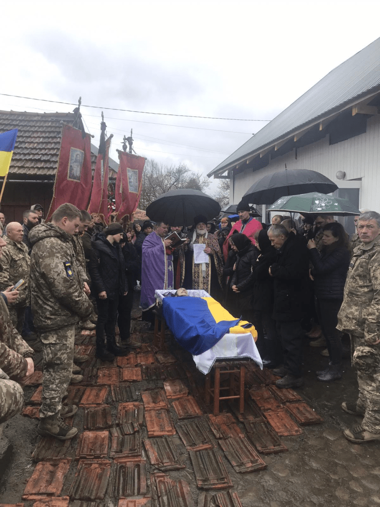 У селі Верхній Вербіж в останню путь провели солдата Михайла Гаврилюка