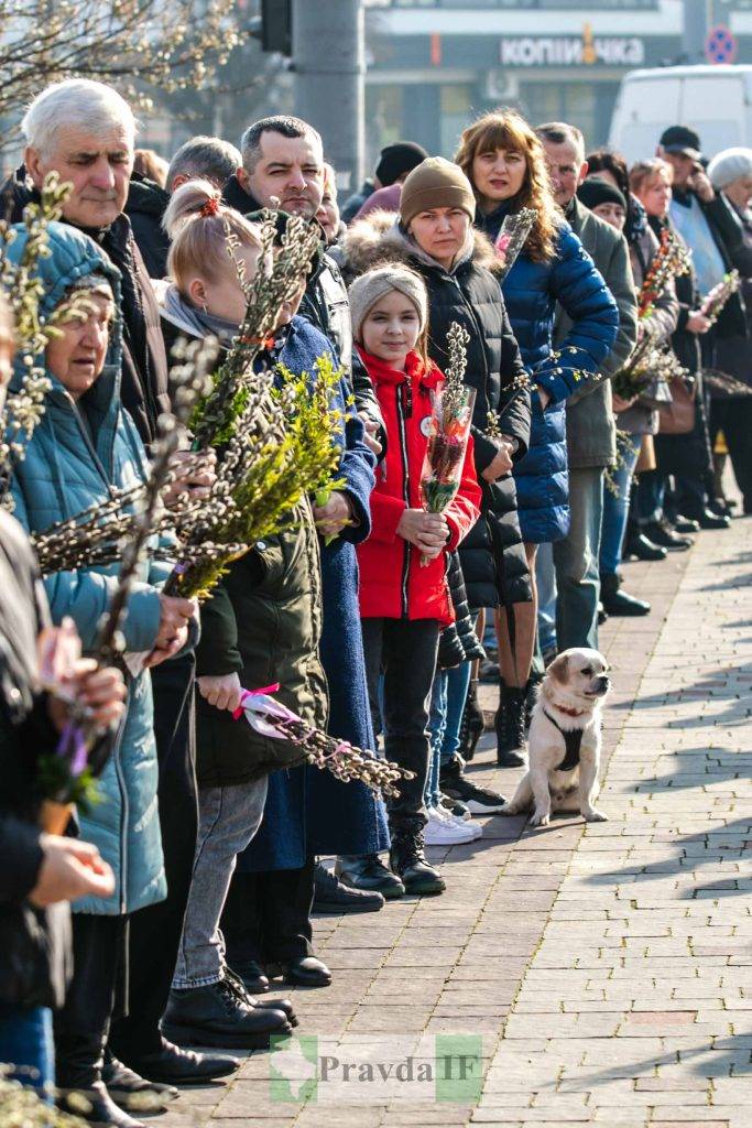 у Вербну неділю,освячення шутки,освячення верби івано-франківськ