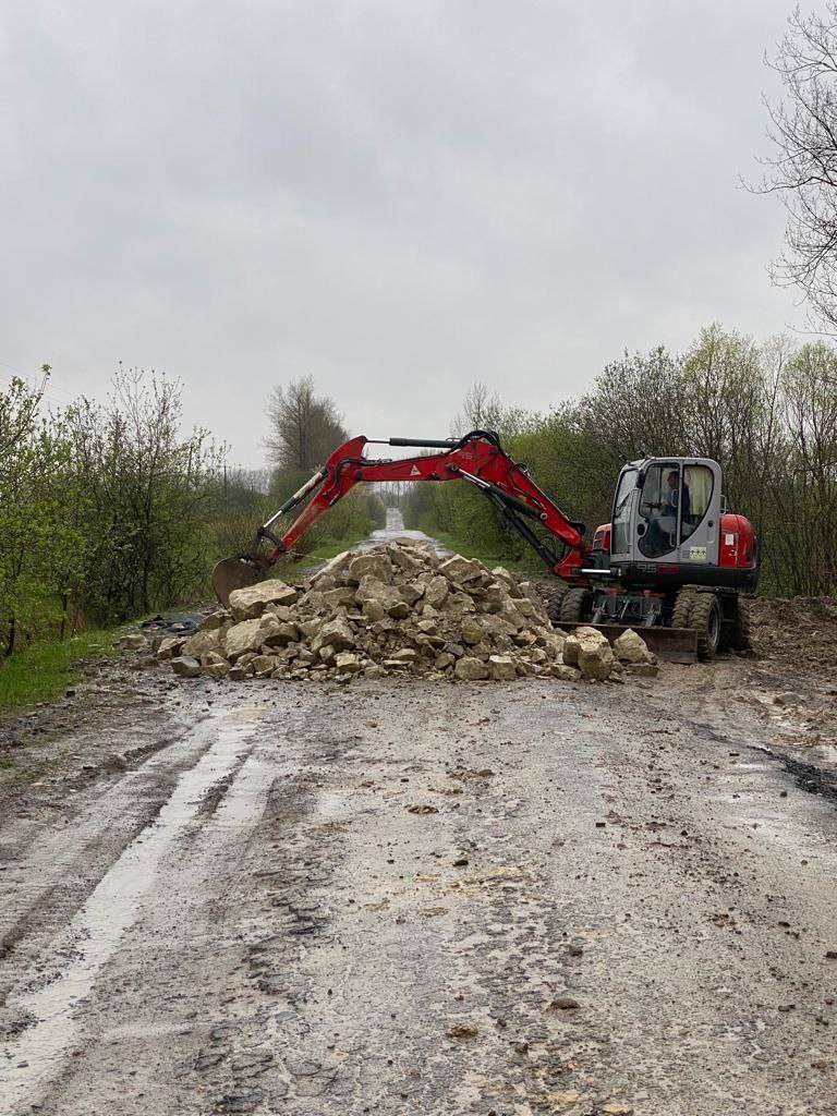Розпочався ремонт автомобільної дороги Рожнятів-Вербівка. ФОТО