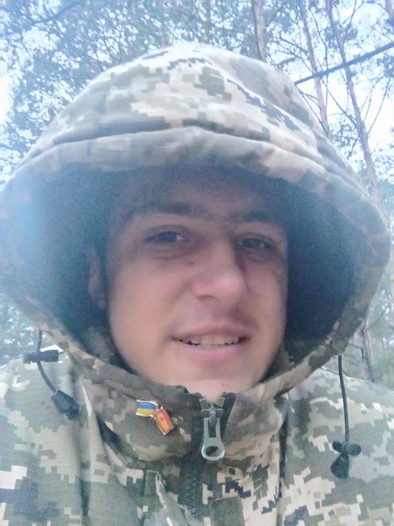 Сьогодні Богородчанщина зустріне тіло юного героя Богдана Овчаренка, який загинув у бою із окупантами