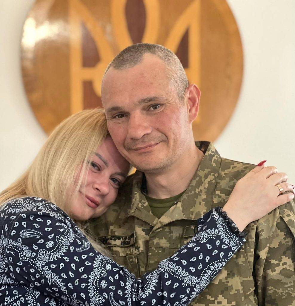 На Калущині військовий побрався з коханою