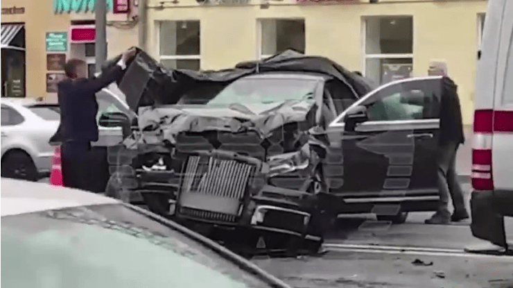 Автомобіль патріарха кирила потрапив у ДТП в центрі москви