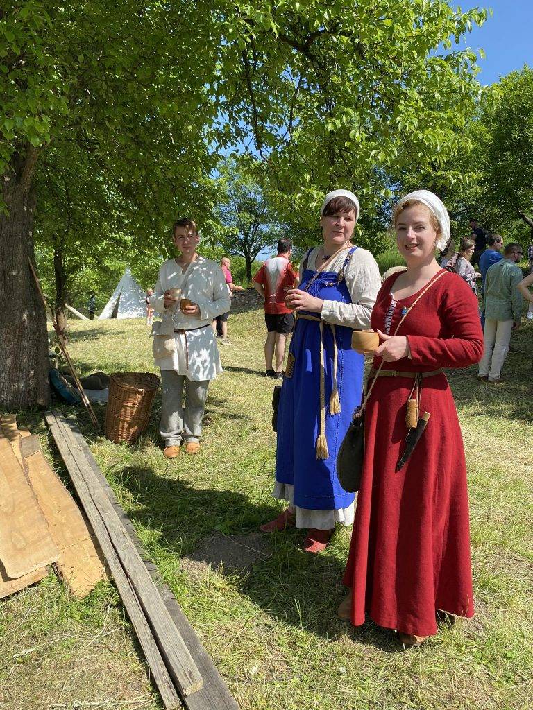 До давнього Крилоса з'їхались реконструктори з цілої України, щоб відновити середньовічний побут ФОТОРЕПОРТАЖ