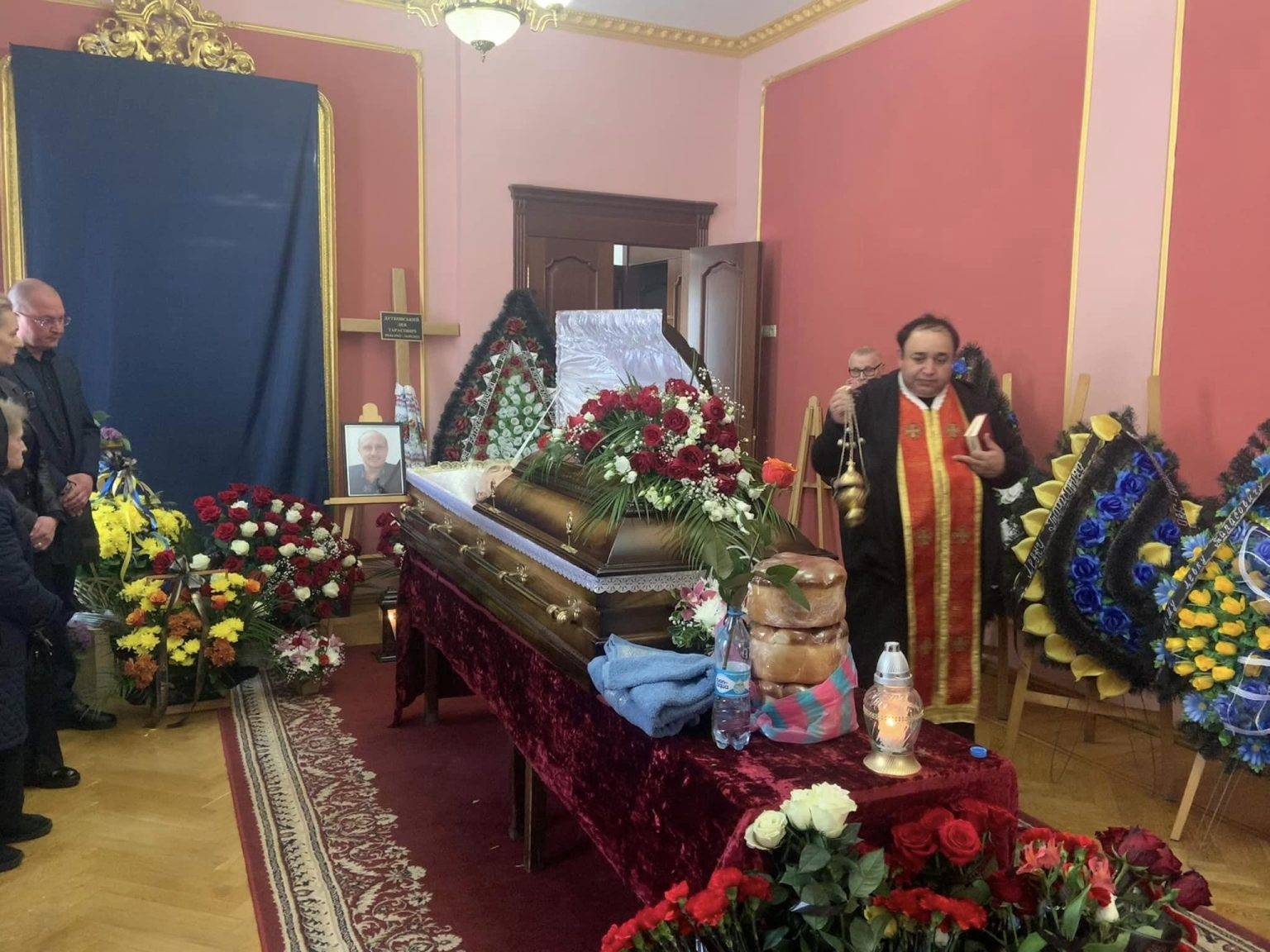 У Чернівцях поховали легендарного прикарпатського композитора Левка Дутковського