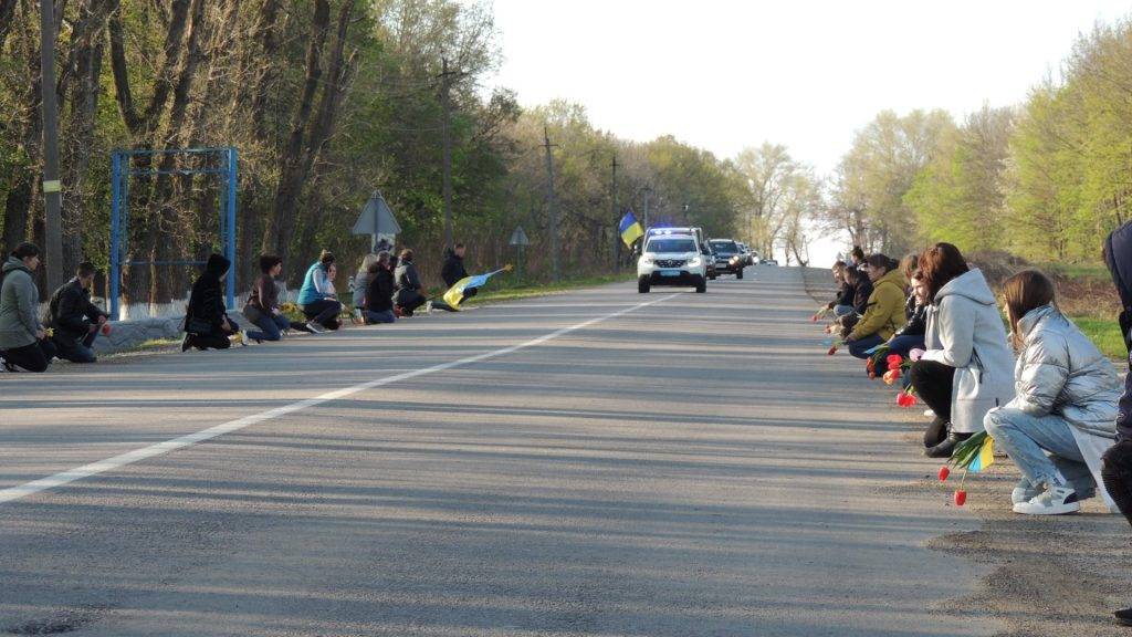 Сьогодні на Рогатинщину привезуть тіла двох полеглих героїв