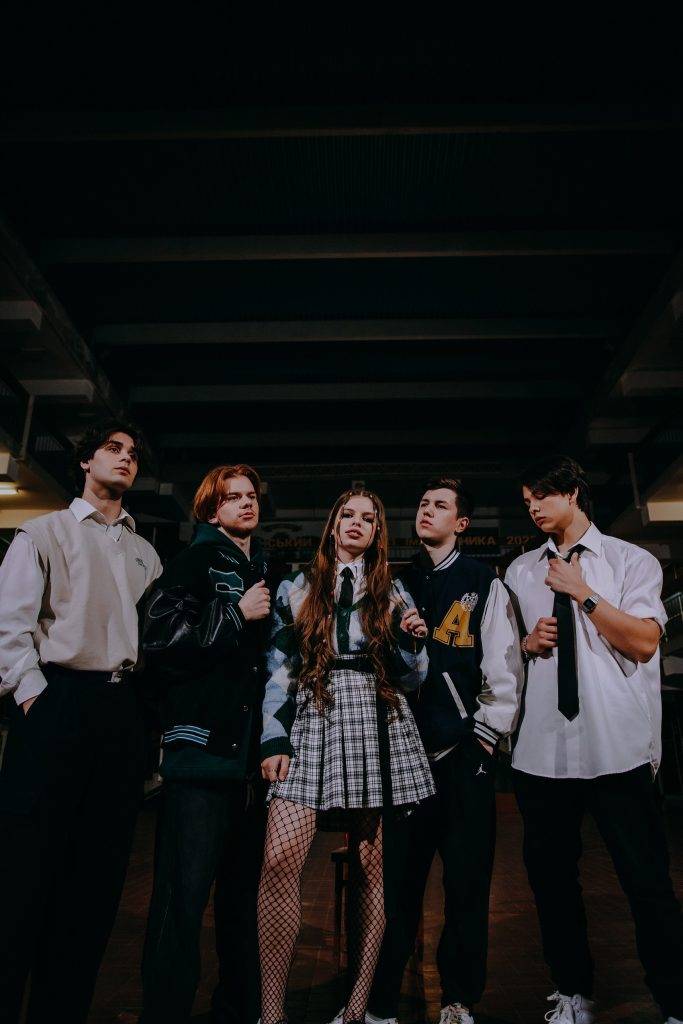 Бенд 7TEEN’S випустив соціальний відеокліп «Кричу» на тему підліткових переживань