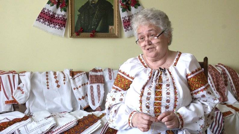 Столиця вишиванок: як у найбільшому селі України Космачі зберігають давню традицію