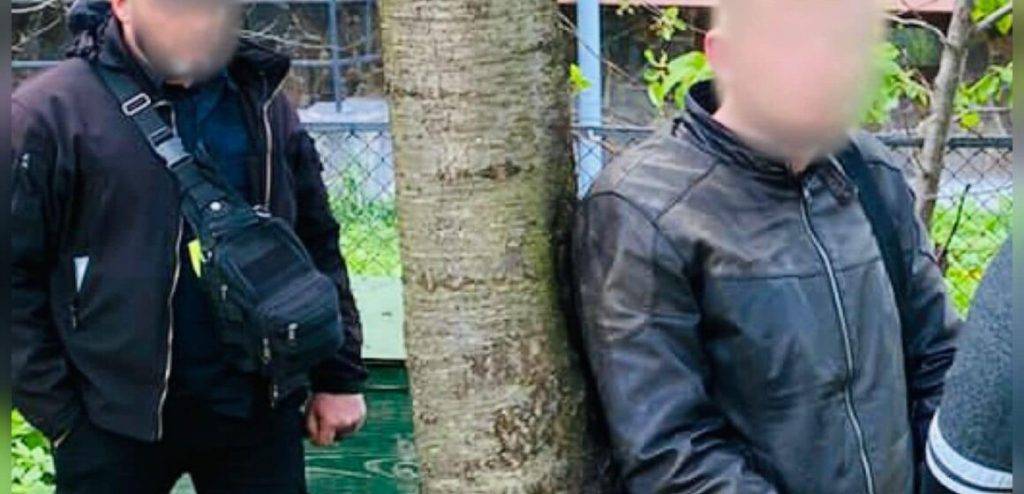 На Прикарпатті арештували підозрюваного у збуті наркотиків