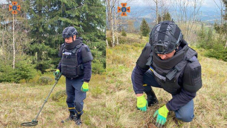 Прикарпатські піротехніки знешкодили міну з часів Другої світової війни