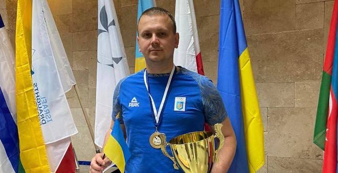 Франківець Артем Іванов став чемпіоном світу з шашок-100