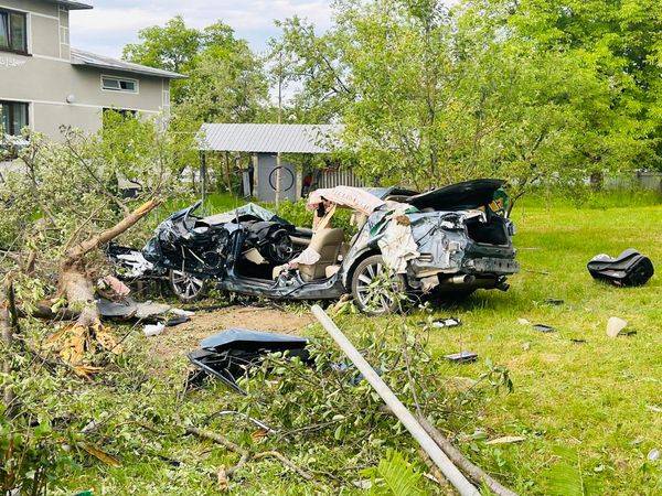 Поліцейські розповіли деталі ДТП на Косівщині, де загинуло троє людей. ФОТО