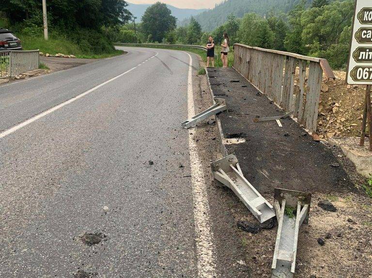 В Яремче трапилась смертельна ДТП. ВІДЕО