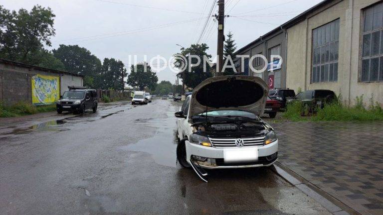 У Коломиї трапилась ДТП за участі двох автомобілів