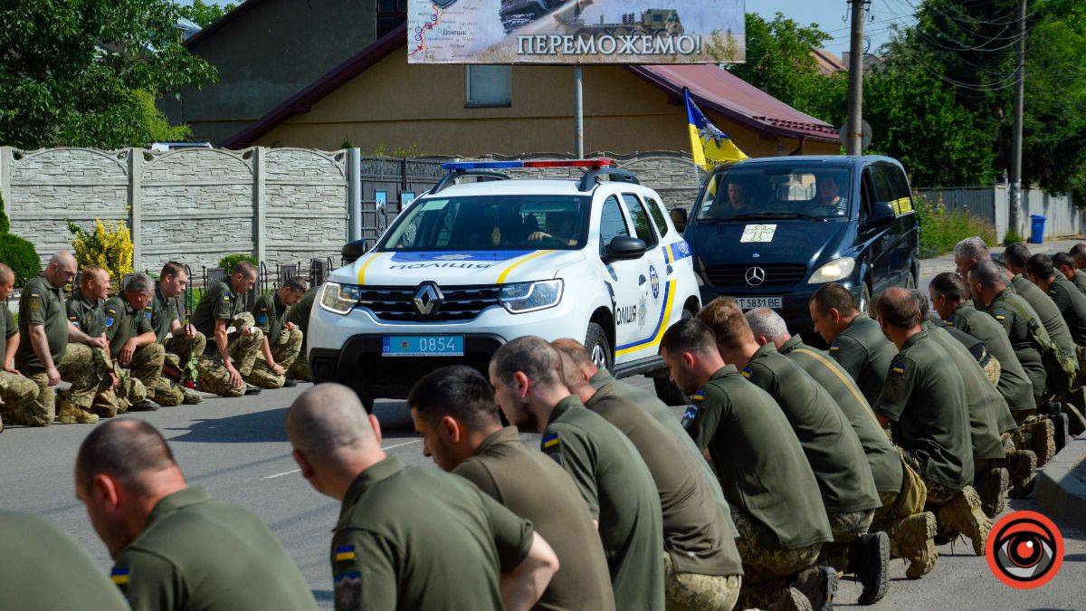 Коломия попрощалася з Героєм Василієм Гаськом,війна в україні,боєць коломийської десятки