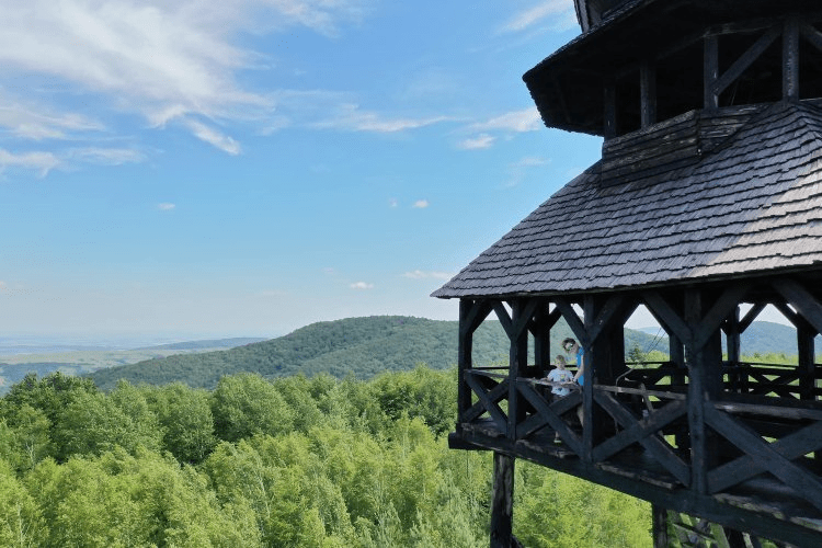 Вихідні на Львівщині: ТОП маловідомих туристичних локацій у області