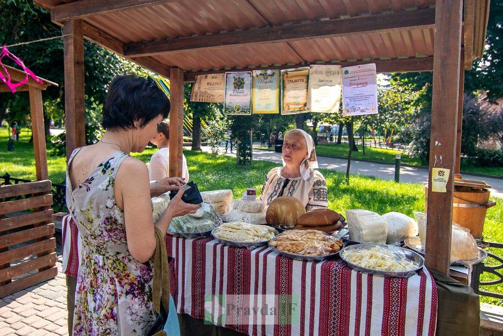 У Франківську запрацював крафтовий ярмарок. ФОТОРЕПОРТАЖ