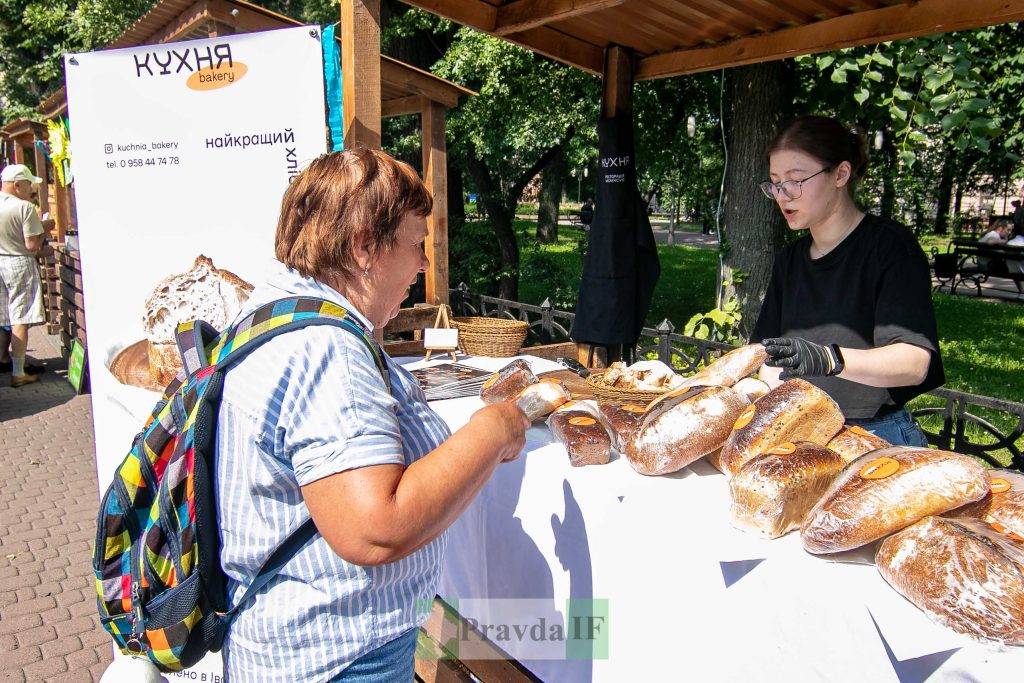 У Франківську запрацював крафтовий ярмарок. ФОТОРЕПОРТАЖ