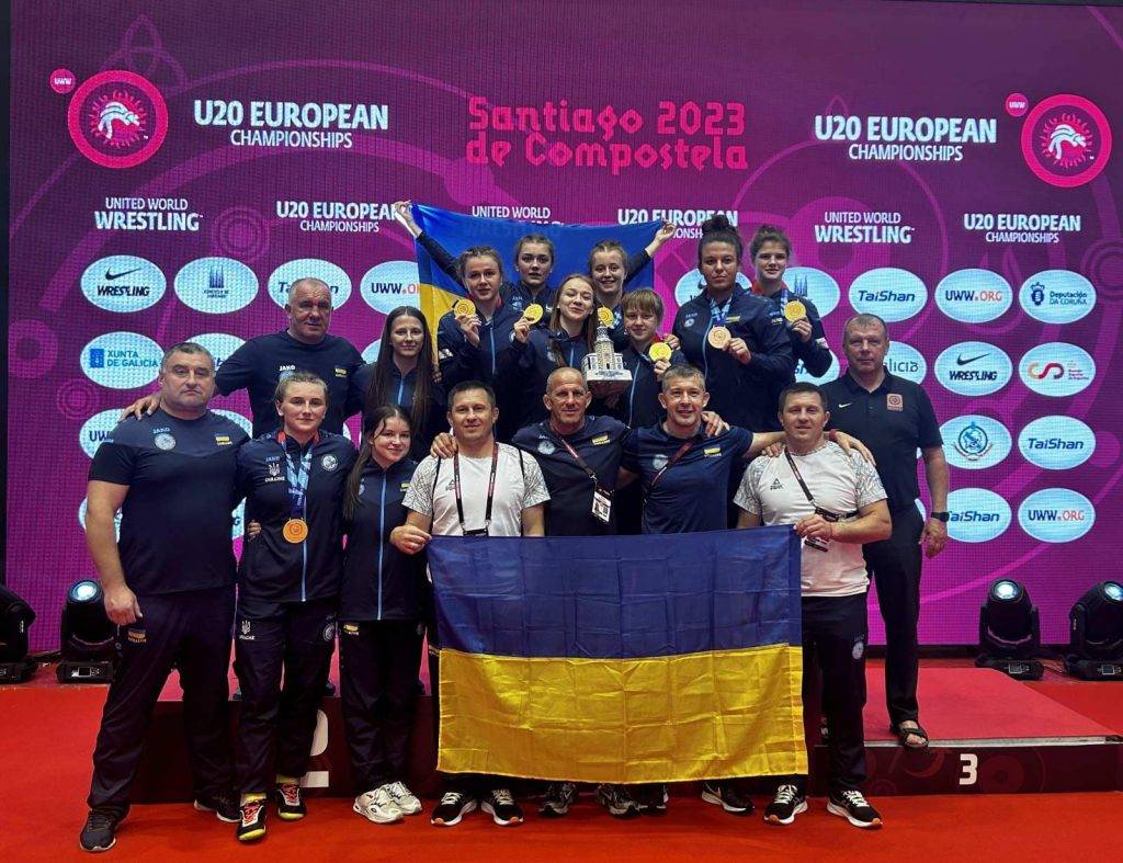 Прикарпатські спортсменки стали призерками чемпіонату Європи з боротьби