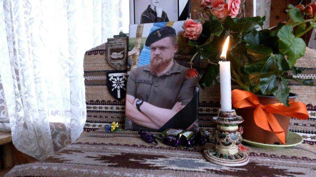 Президент посмертно нагородив командира танкової роти з Івано-Франківщини орденом Богдана Хмельницького