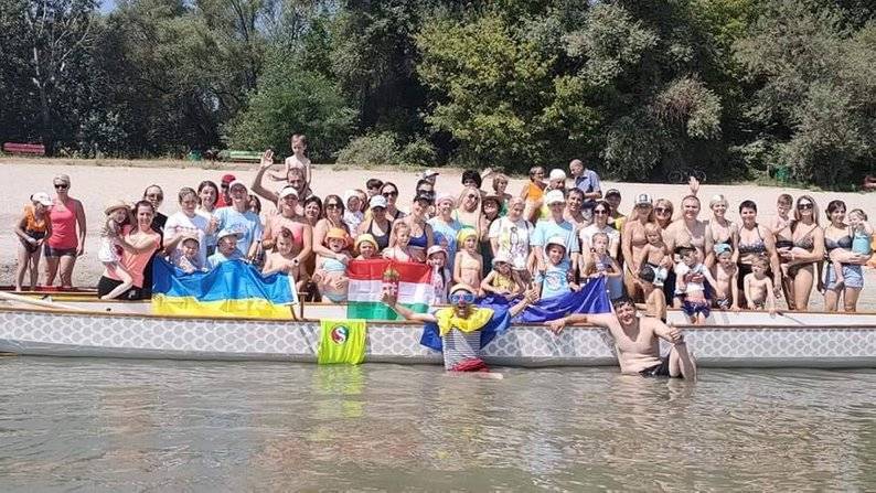 На Прикарпатті діти з інвалідністю встановили рекорд, пропливши гірською річкою