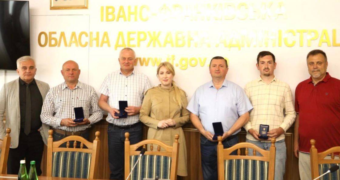 Ветеранів-афганців з Франківщини нагородили відзнакою “Волонтерська доблесть”