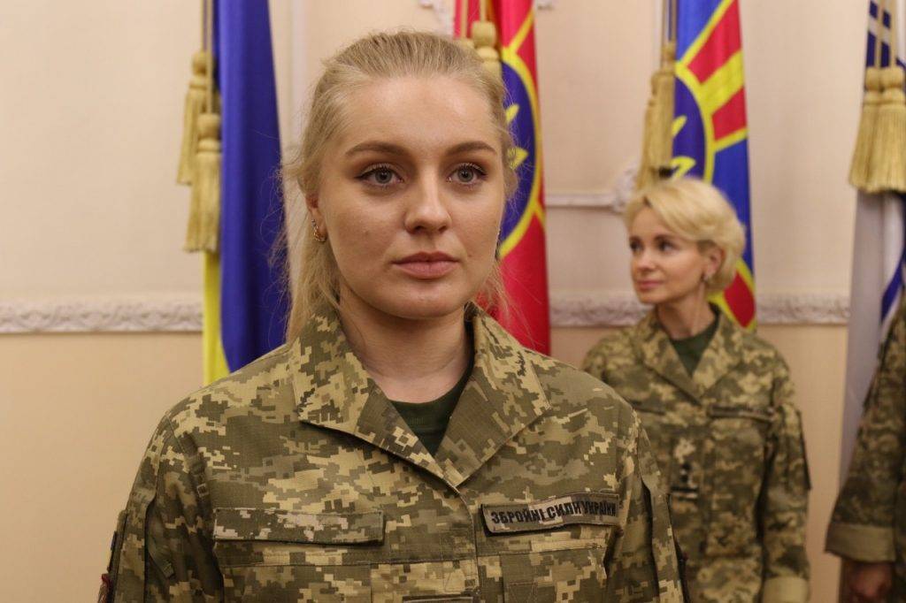 В ЗСУ зʼявилась польова форма для жінок