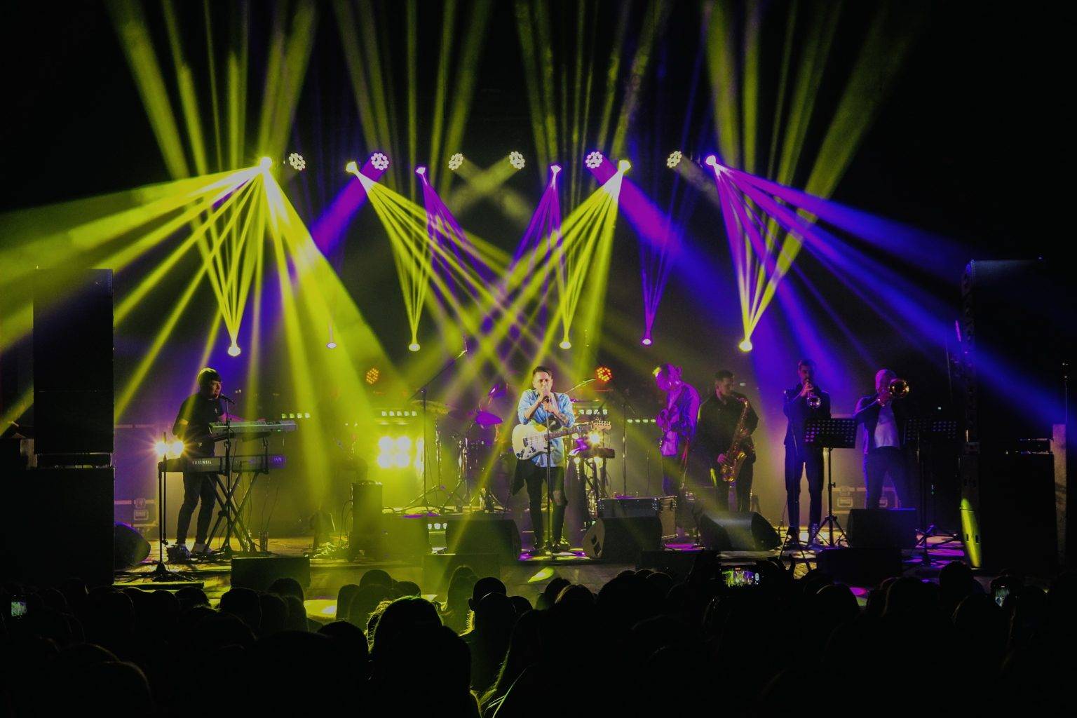 «Заведу кота» і нові прем’єри! Асафатов у неділю з великим концертом у Івано-Франківську