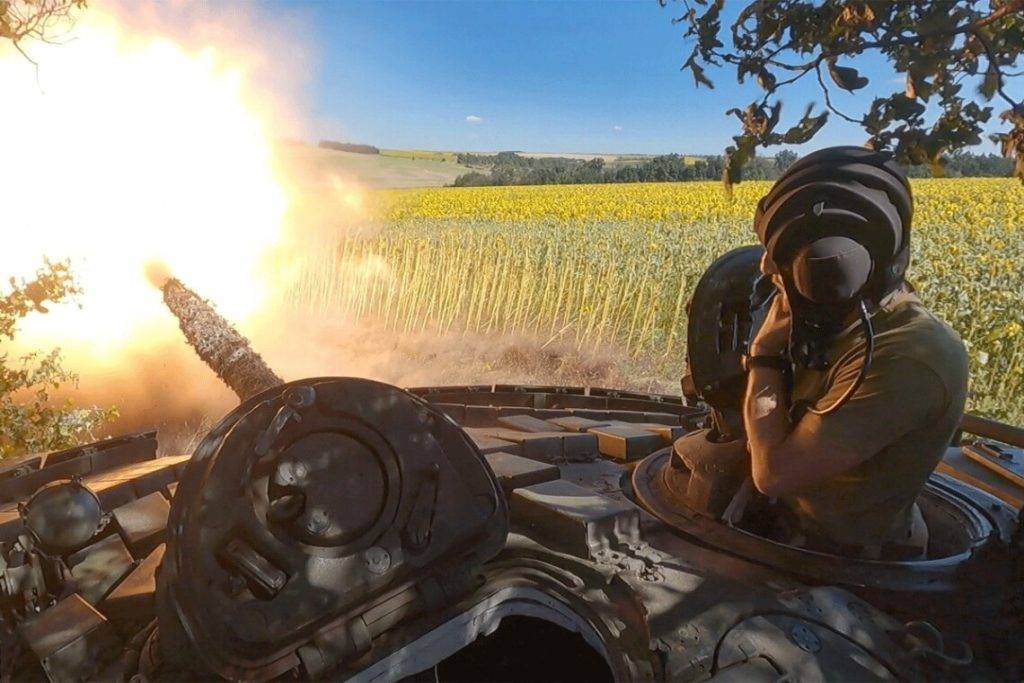 За добу ліквідовано 500 окупантів, знищено 19 артсистем і вісім танків противника