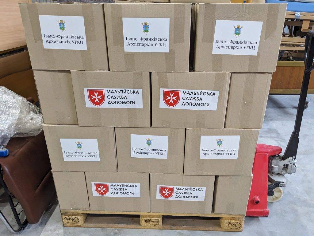 Івано-Франківська Архієпархія УГКЦ зібрала понад 1,5 мільйона гривень на допомогу херсонцям