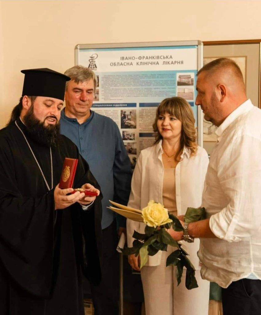 Прикарпатського лікаря нагородили відзнакою святого великомученика і цілителя Пантелеймона