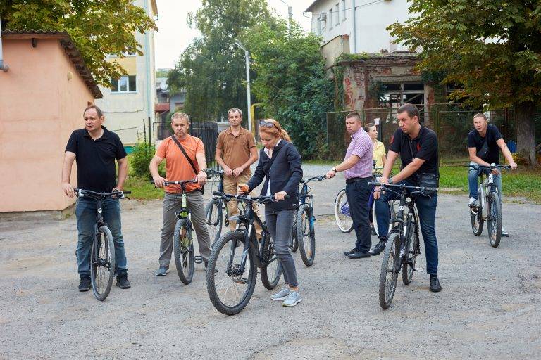 Перевірка укриттів та нові доручення для комунальників: Марцінків провів чергову велоінспекцію містом