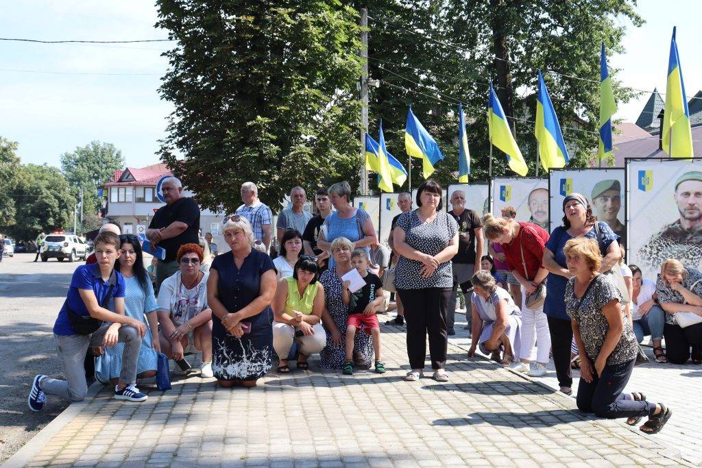 Сьогодні на Богородчанщині проведуть в останню путь полеглого героя Дмитра Белея