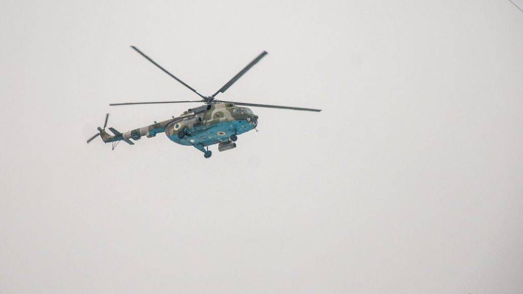 Гвинтокрили Мі-8 уникали ураження російського винищувача: що відомо про авіатрощу на Донбасі